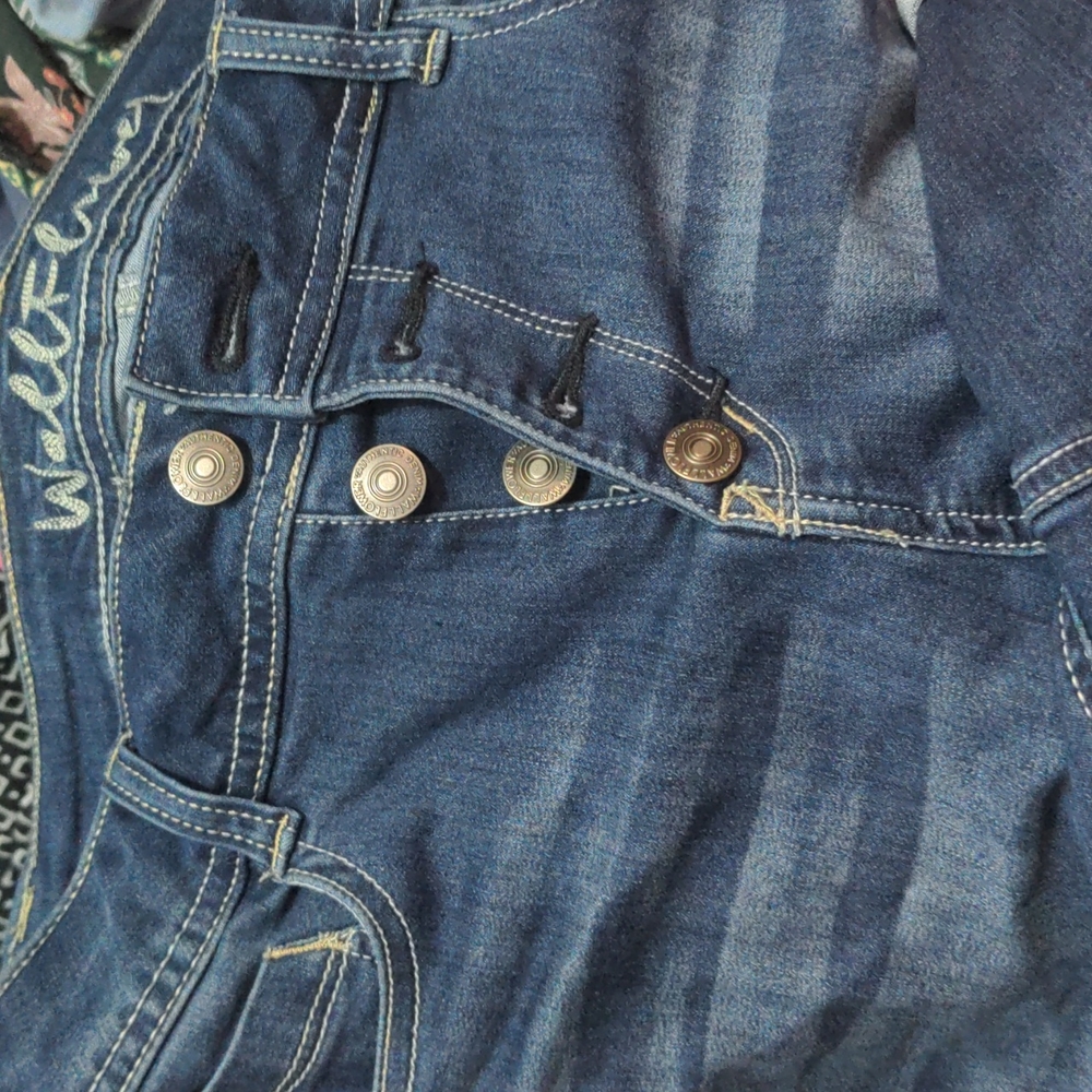 WallFlower Stretch Bermuda Shorts Button Fly Size 11
